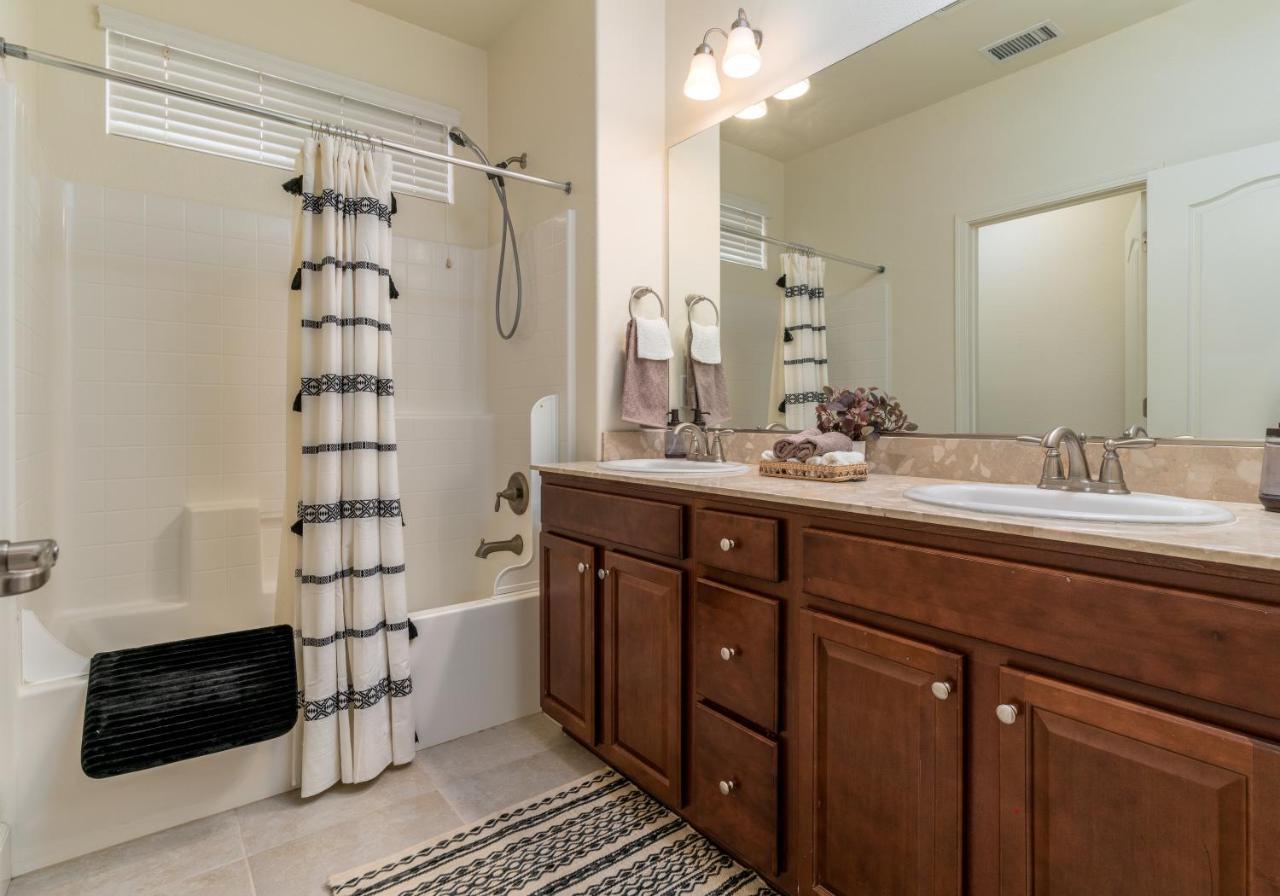 Dream Family Home In South Reno 4 Bed 30 Min To Lake Tahoe Bagian luar foto